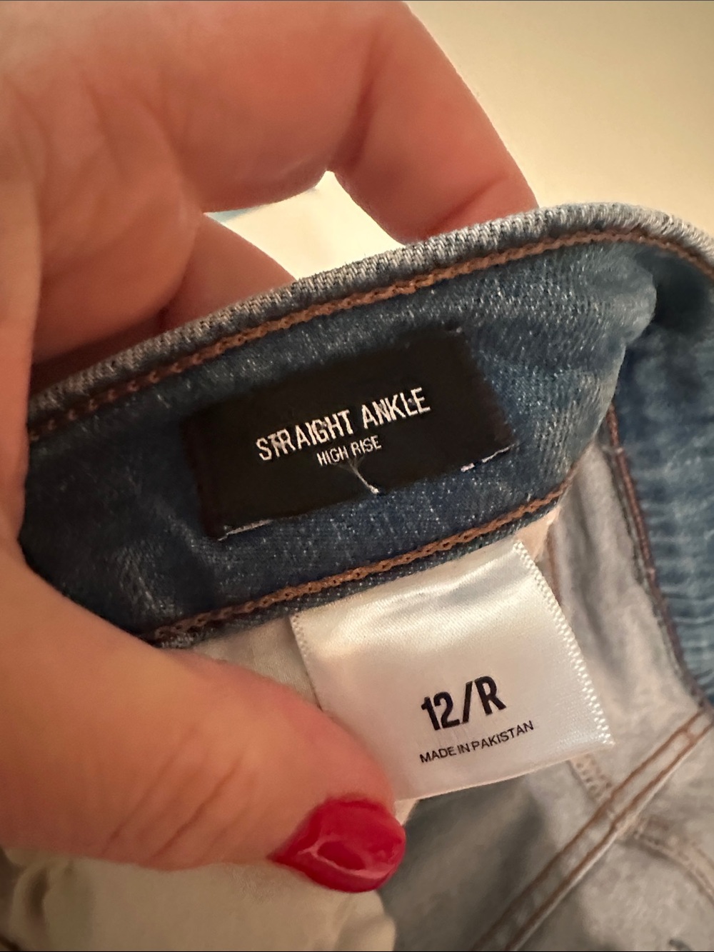 Express Straight Ankle High Rise Jeans - Medium Blue